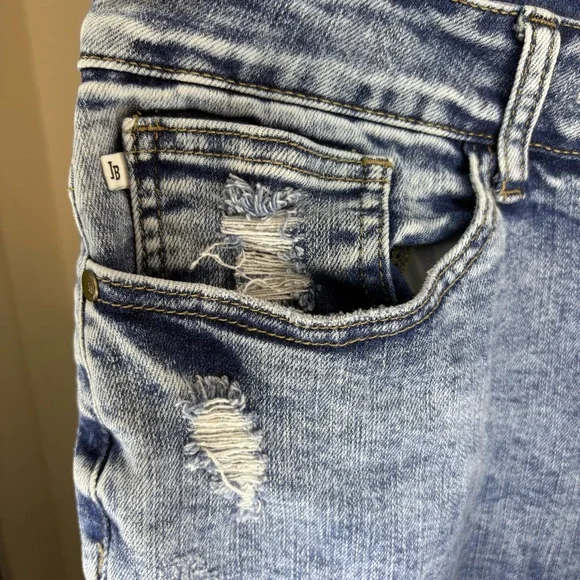 Judy Blue Distressed Raw Hem Skinny Fit Jeans Size 14W - Picture 9 of 12